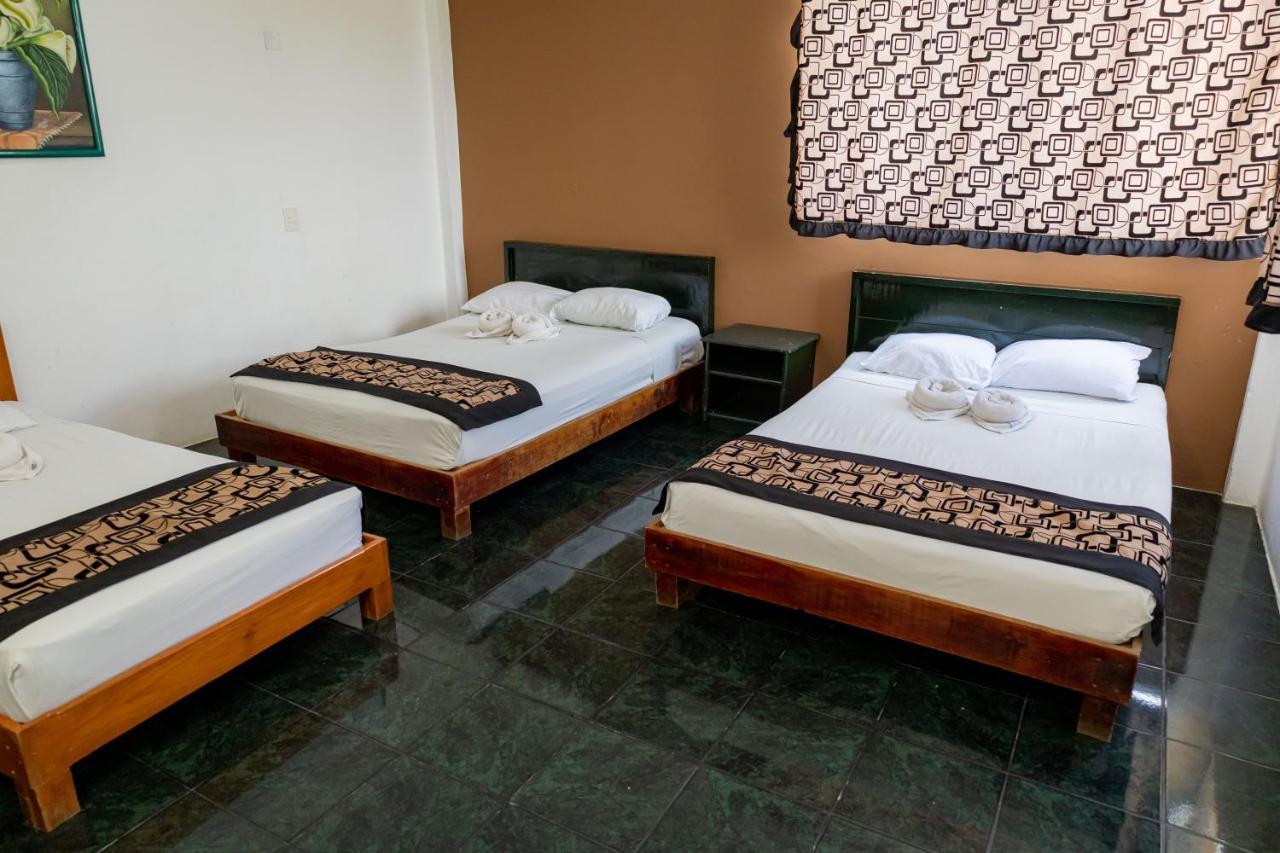 Hotel Las Palmas Cancun Centro Экстерьер фото